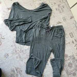 Cozy Ribbed Lounge Set in Gray